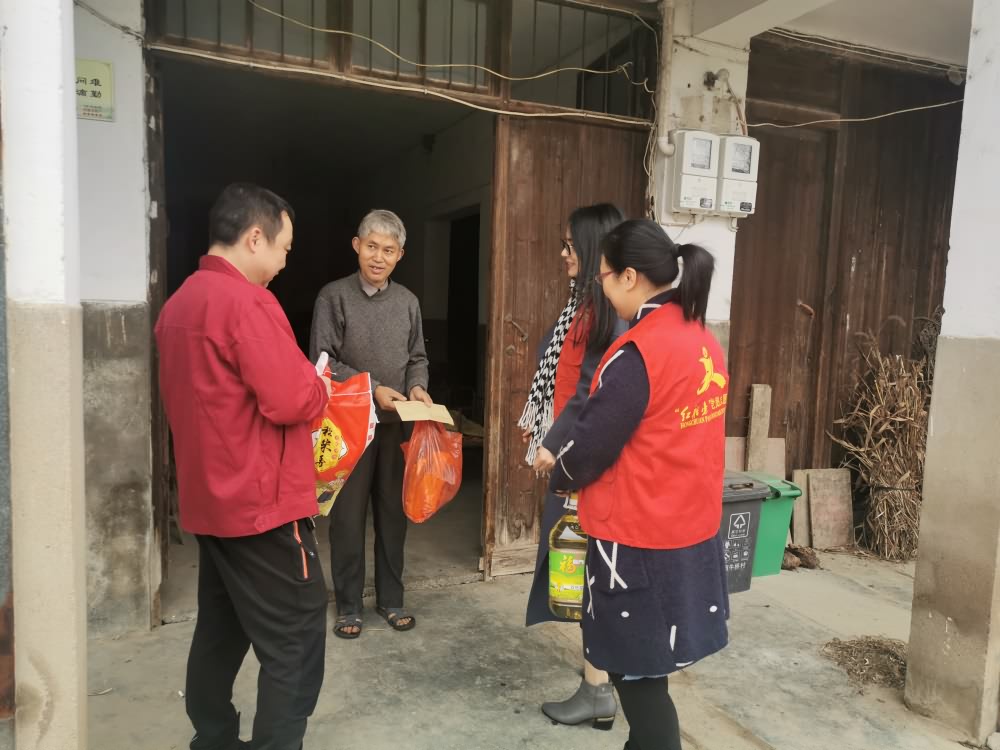 慰问结对困难户